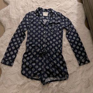 Abercrombie &Fitch navy sleep romper size small perfect condition